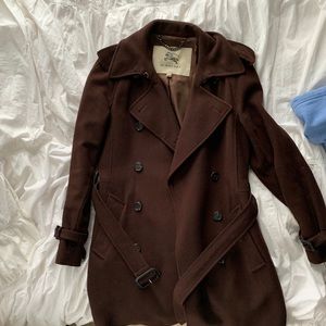 ⭐️MAKE AN OFFER!! BURBERRY TRENCHCOAT